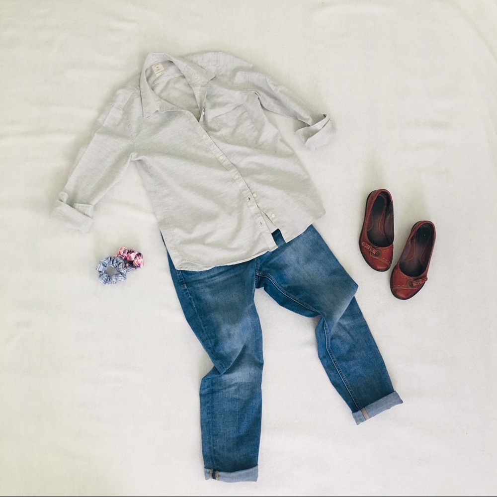 GAP Fitted Boyfriend Shirt